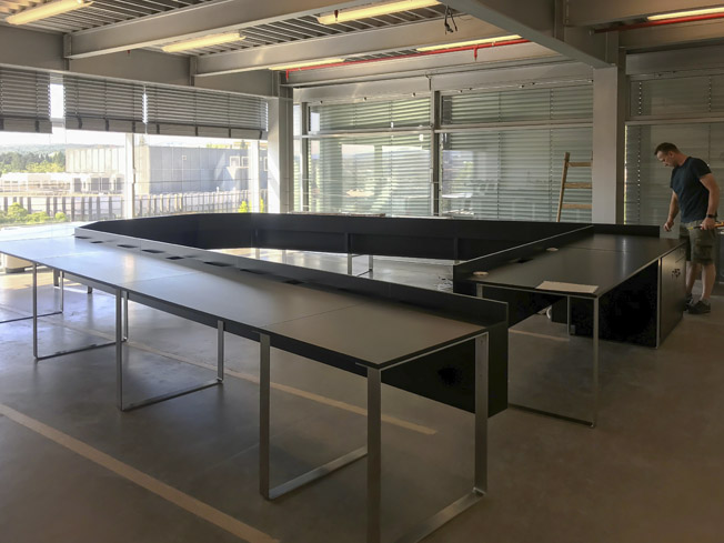 Zábranský IQ3D - výroba kancelářského nábytku na míru Zábranský IQ3D - Ukázky realizací